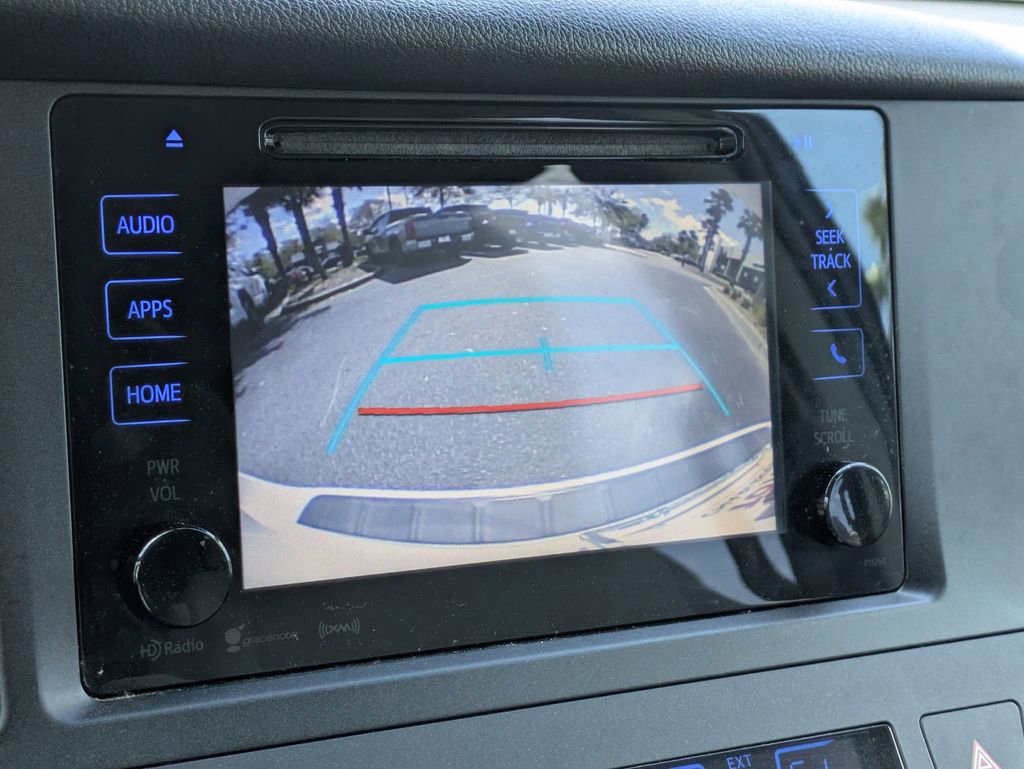 Used 2016 Toyota Sienna LE image 23