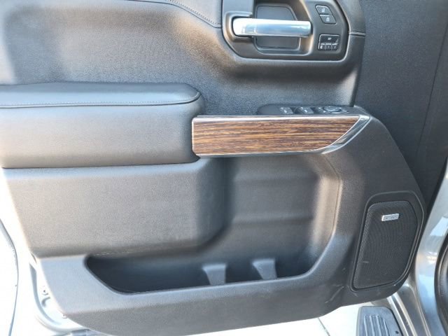 Used 2021 Chevrolet Silverado 1500 High Country w/ Technology Package image 20