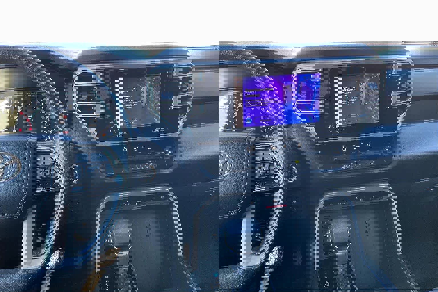 Used 2023 Toyota Tundra SR5 image 6