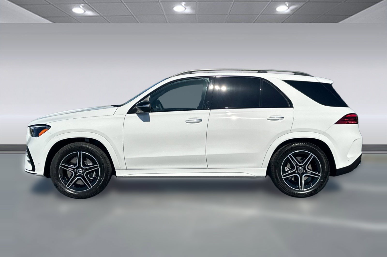 New 2026 Mercedes-Benz GLE 580 4MATIC image 2