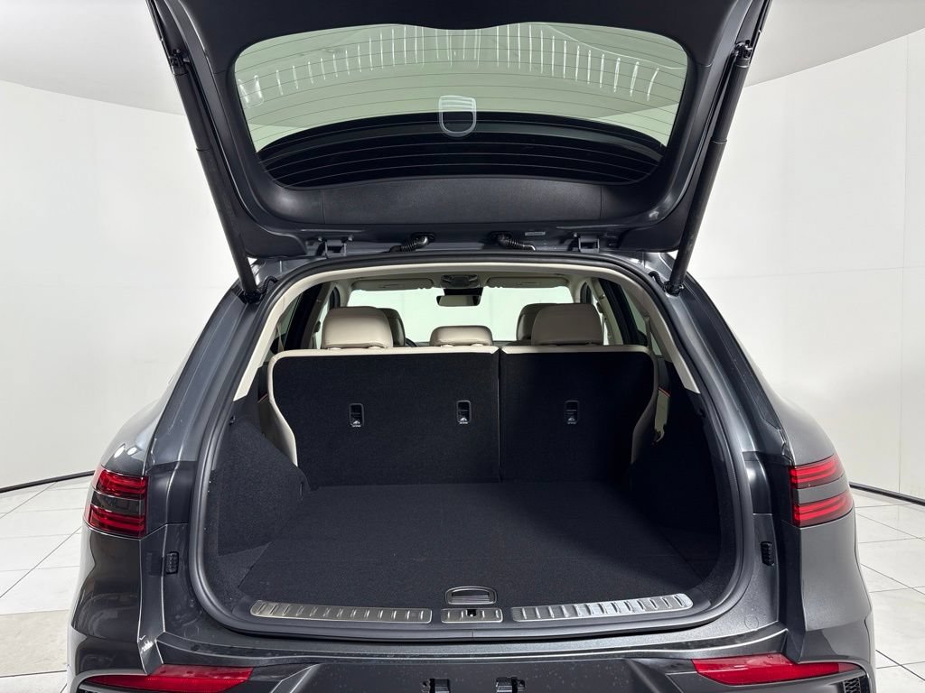 New 2027 Genesis GV70 2.5T AWD/4WD image 25