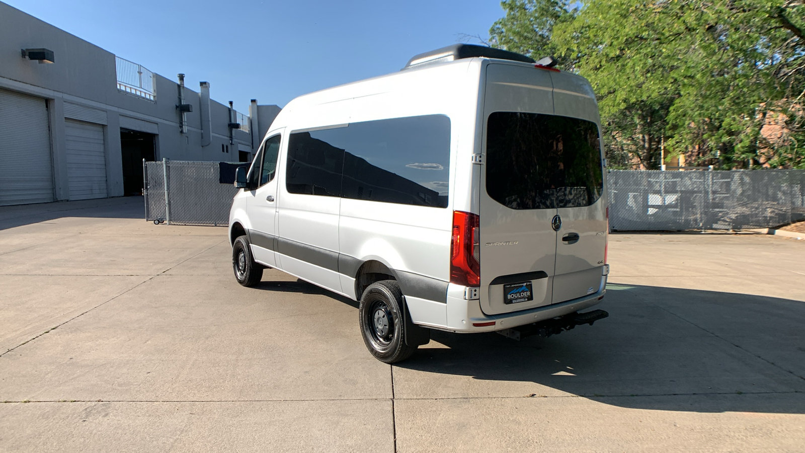Used 2021 Mercedes-Benz Sprinter 2500 image 3