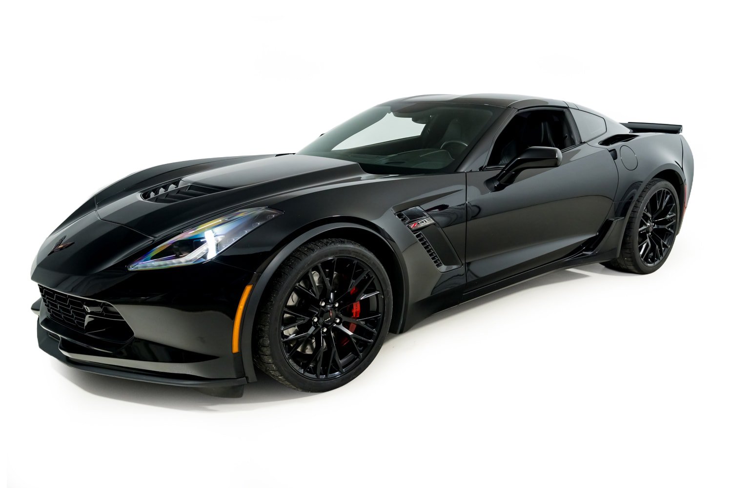Used 2016 Chevrolet Corvette Z06 w/ 3LZ Preferred Equipment Group RWD image 2