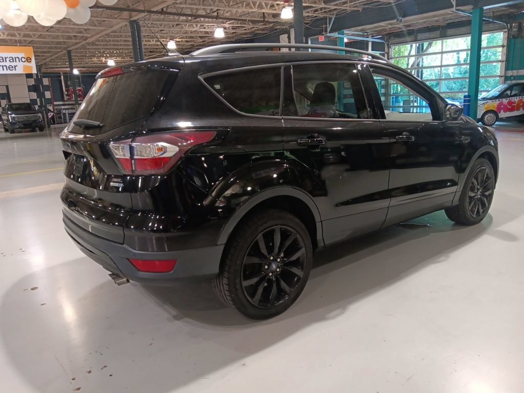 Used 2018 Ford Escape SEL w/ SEL Sport Appearance Package AWD/4WD image 12