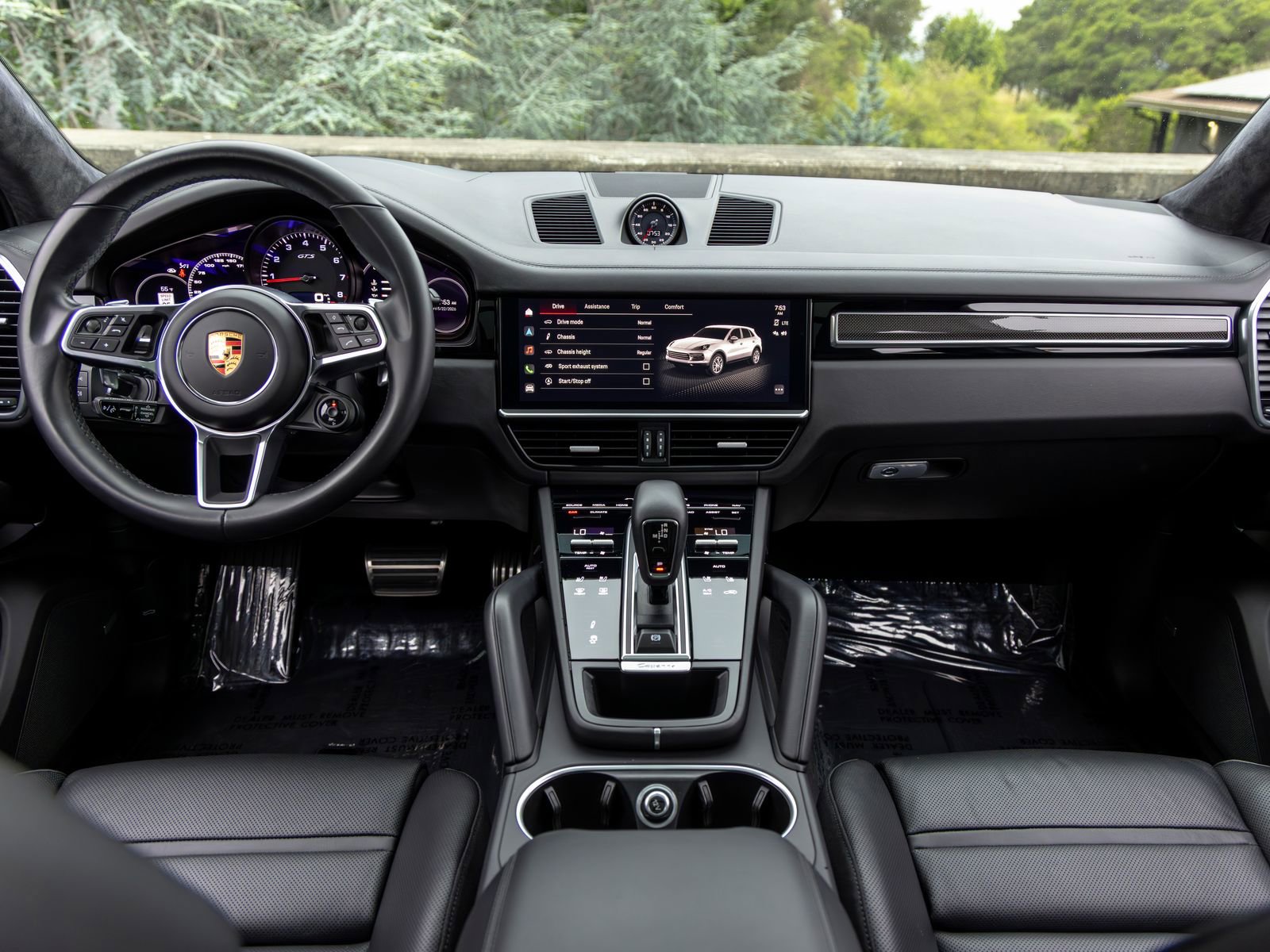 Certified 2023 Porsche Cayenne GTS AWD/4WD image 40