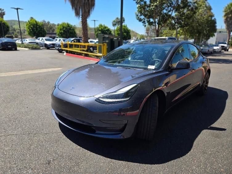 Used 2023 Tesla Model 3 Performance image 3