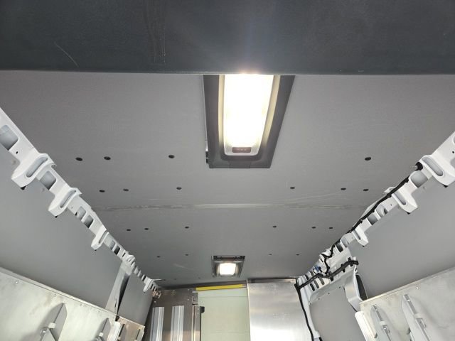 Used 2024 RAM ProMaster 3500 w/ Delivery Van Package FWD image 11