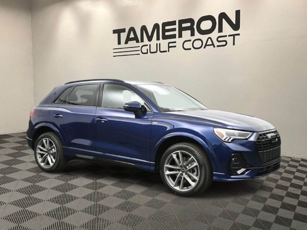 New 2025 Audi Q3 2.0T Premium AWD/4WD image 1
