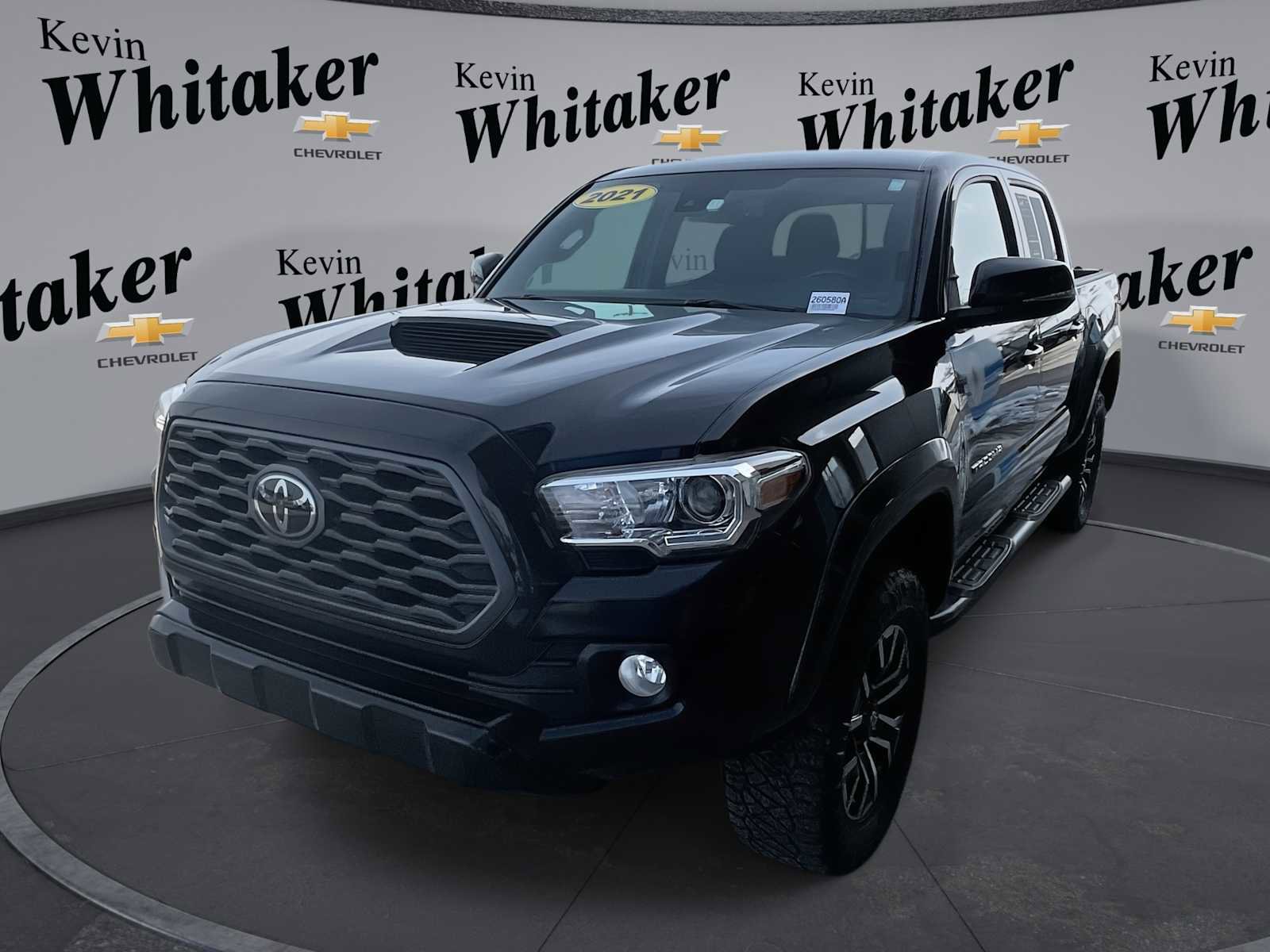 Used 2021 Toyota Tacoma TRD Sport w/ Technology Package image 1
