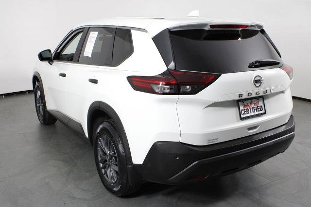 Certified 2021 Nissan Rogue S image 4