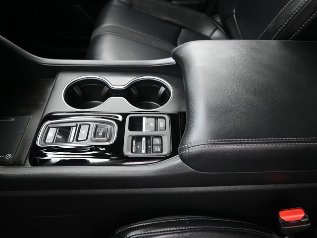 Used 2024 Honda Pilot Touring image 20