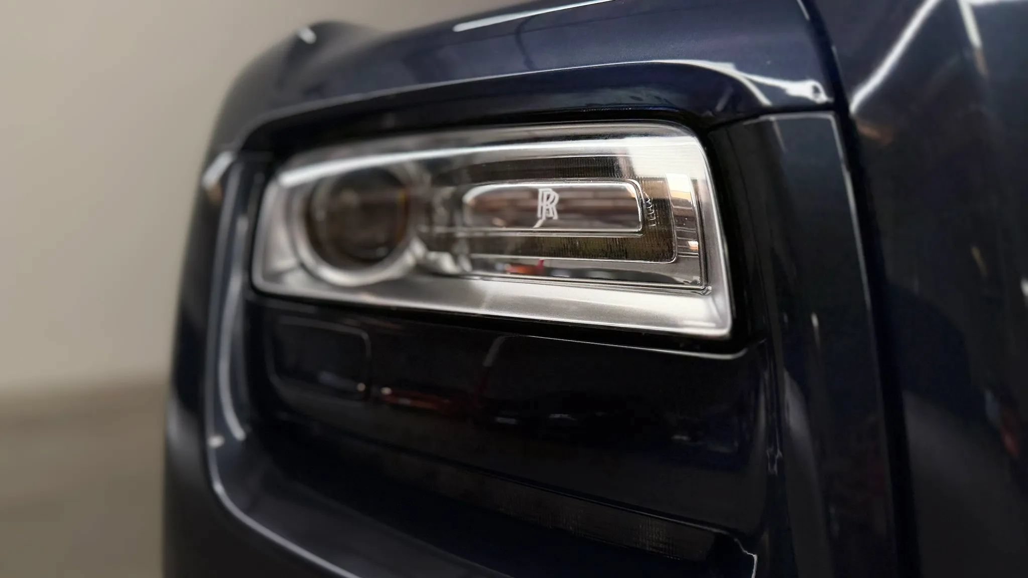 Used 2011 Rolls-Royce Ghost RWD image 11