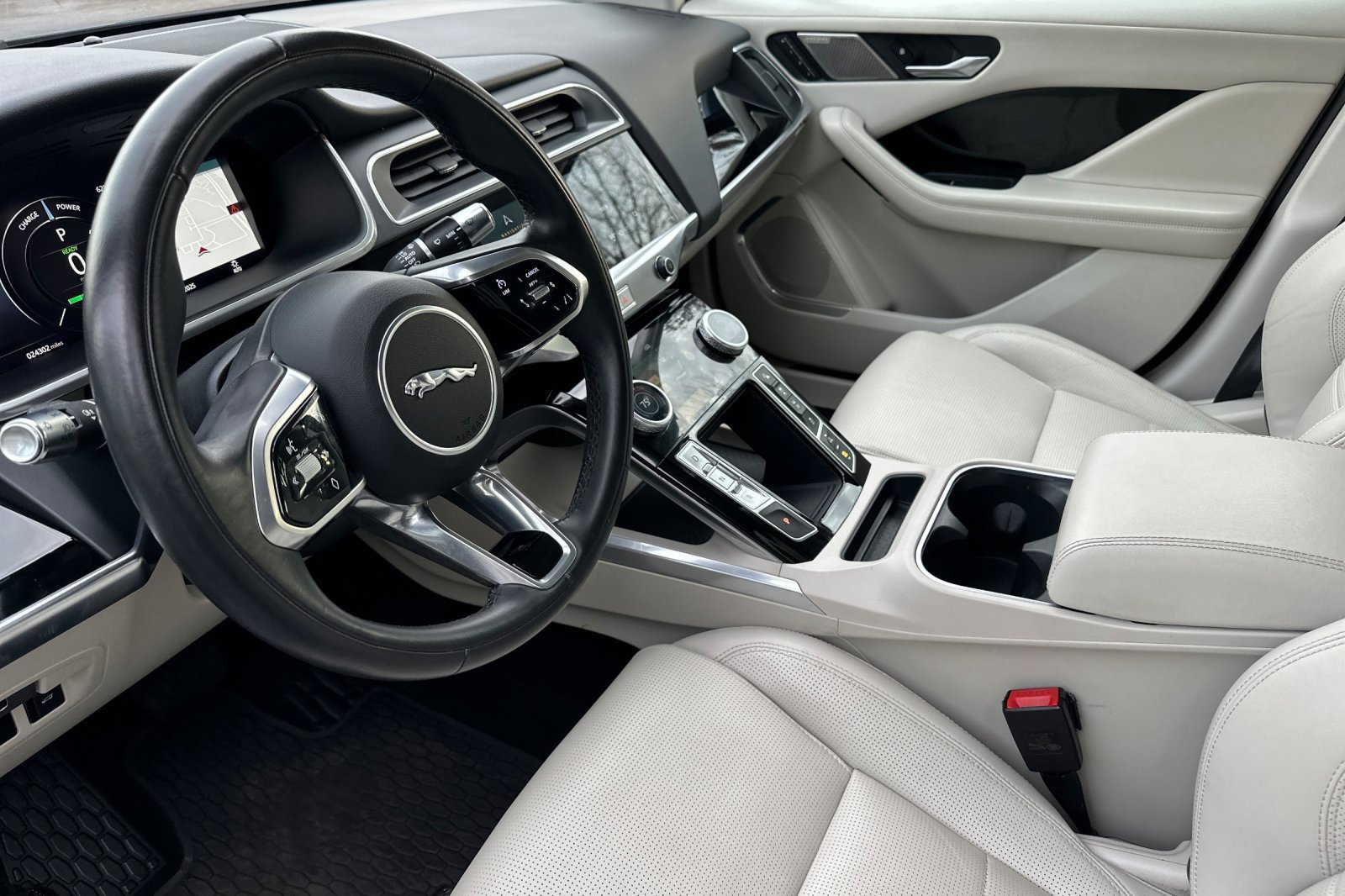 Used 2022 Jaguar I-PACE HSE image 7