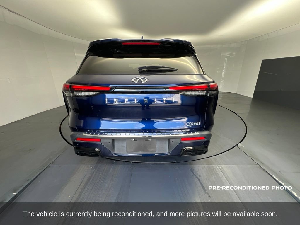 Used 2023 INFINITI QX60 Luxe w/ Cargo Package FWD image 4