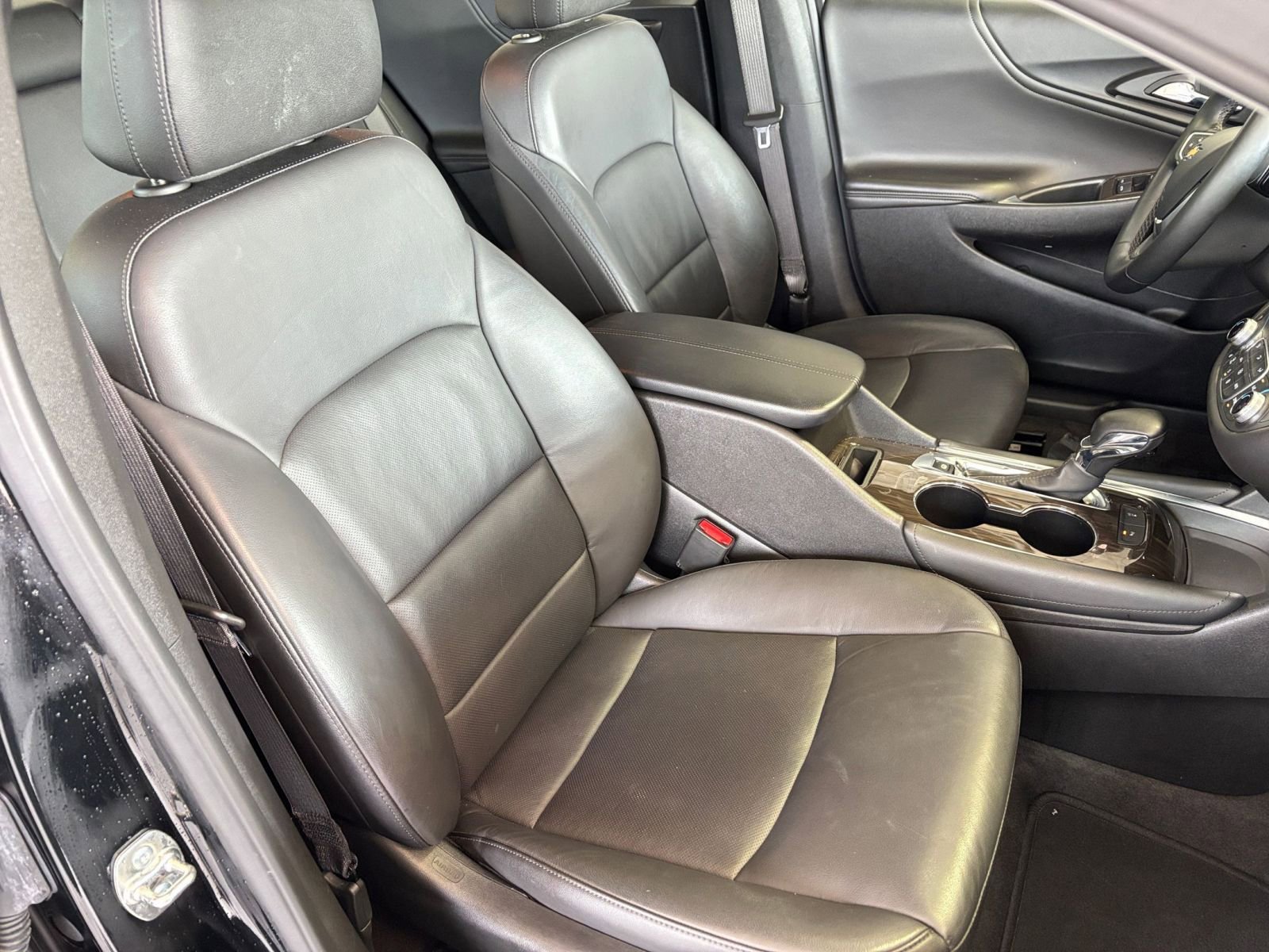 Used 2024 Chevrolet Malibu LT image 36