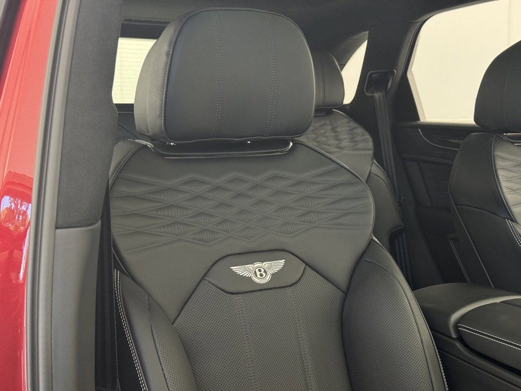 New 2025 Bentley Bentayga image 63