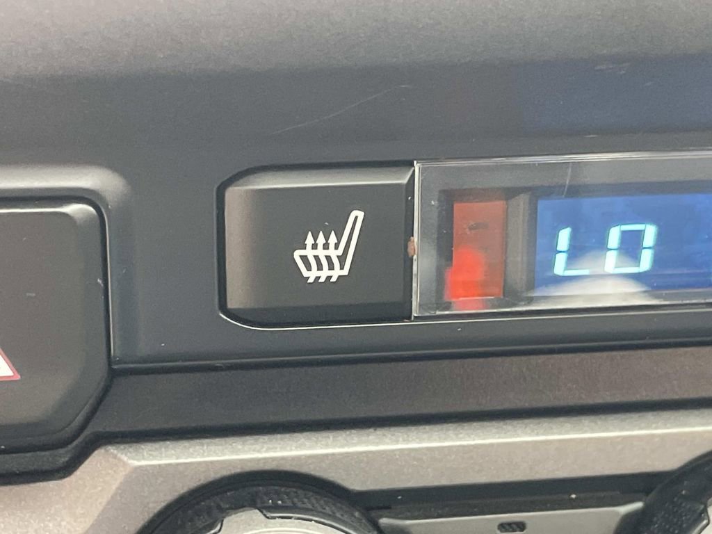 Used 2022 Toyota Tacoma TRD Off-Road w/ TRD Premium Off Road Package image 31