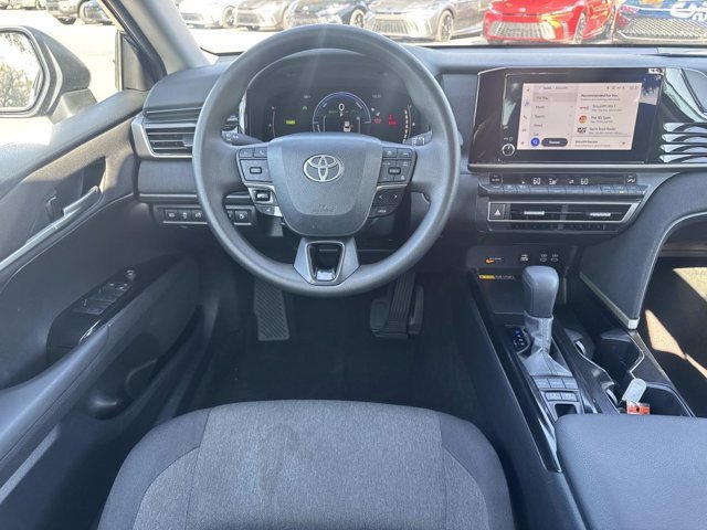Used 2025 Toyota Camry LE image 20