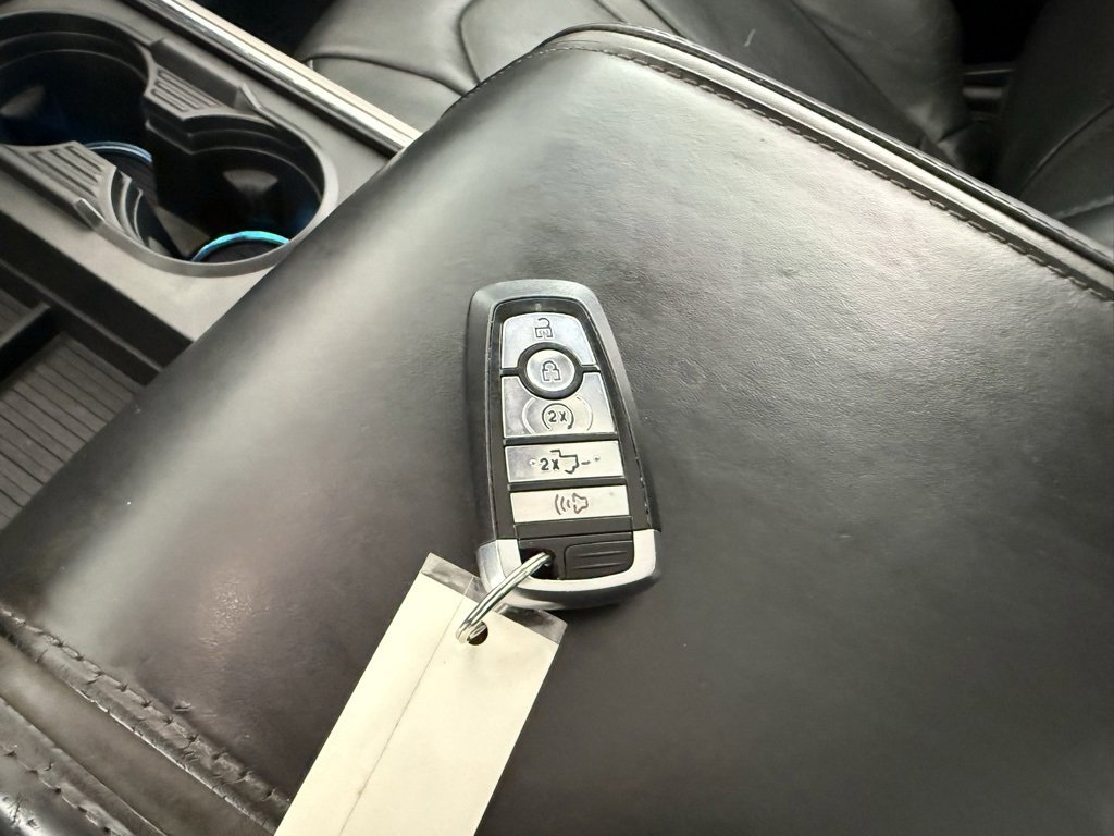 Used 2017 Ford F250 Platinum w/ Platinum Ultimate Package image 23