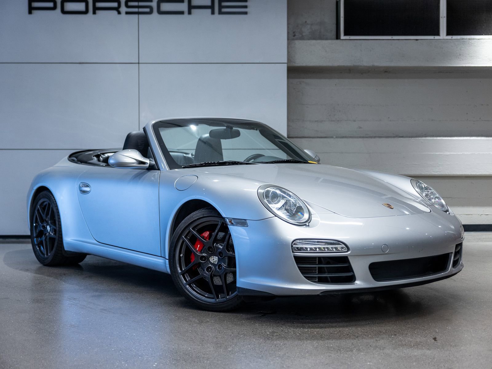 Used 2009 Porsche 911 Carrera S image 11