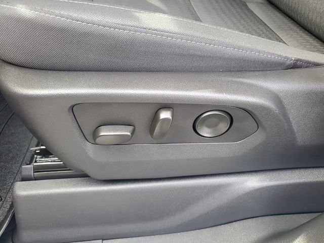 Certified 2025 Chevrolet Silverado 2500 Custom w/ Custom Value Package image 21