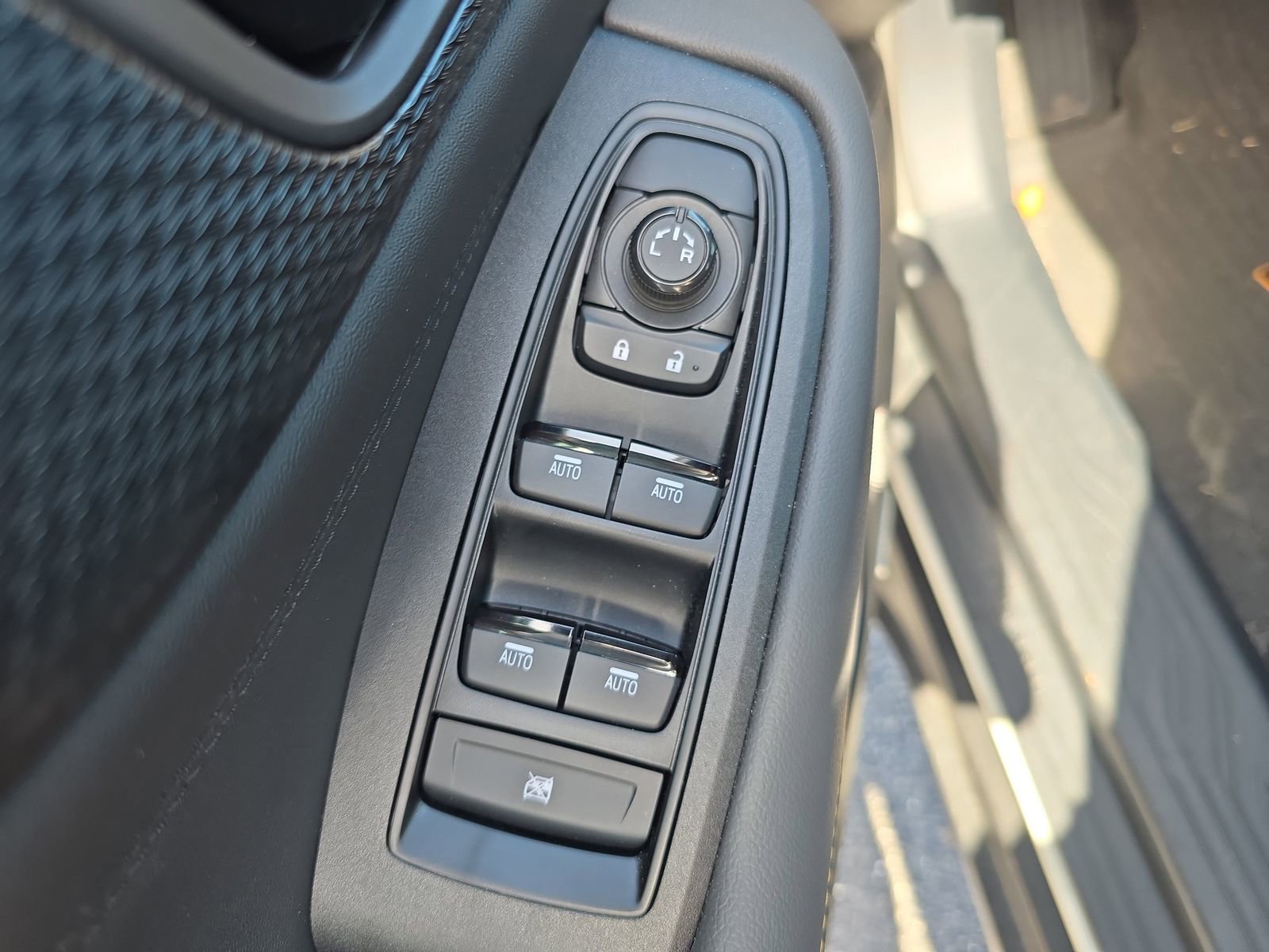 Used 2024 Subaru Outback Wilderness image 14