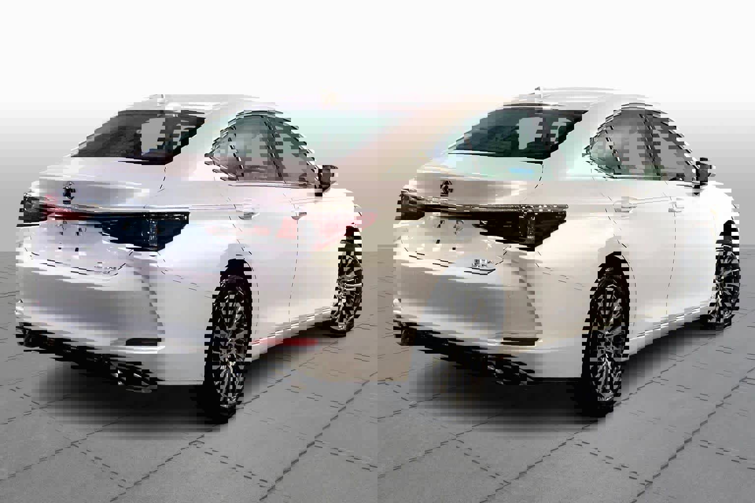 Used 2019 Lexus ES 350 w/ Premium Package image 13