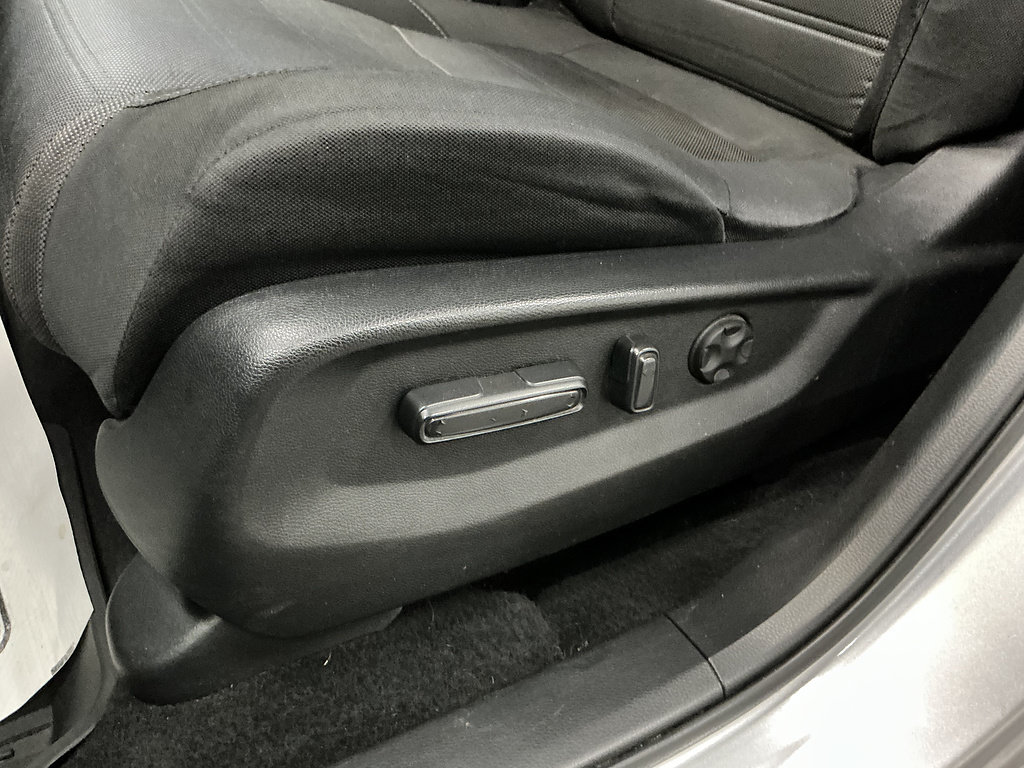 Used 2020 Honda CR-V EX image 17