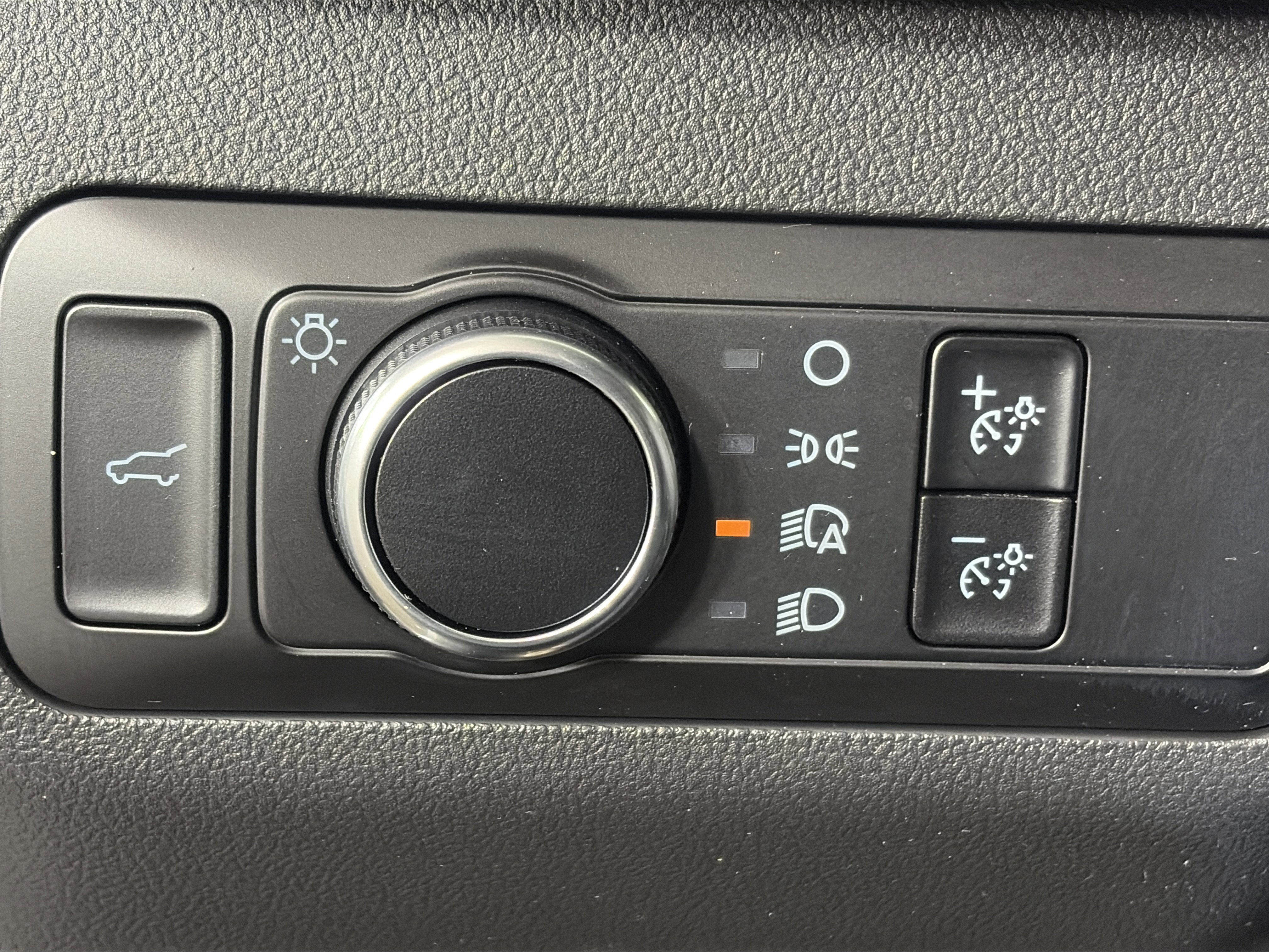 Used 2023 Ford Escape Active w/ Tech Pack #2 AWD/4WD image 28