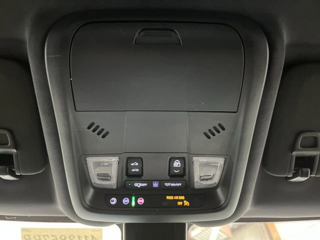 Used 2024 Chevrolet Equinox RS w/ RS Leather Package image 26