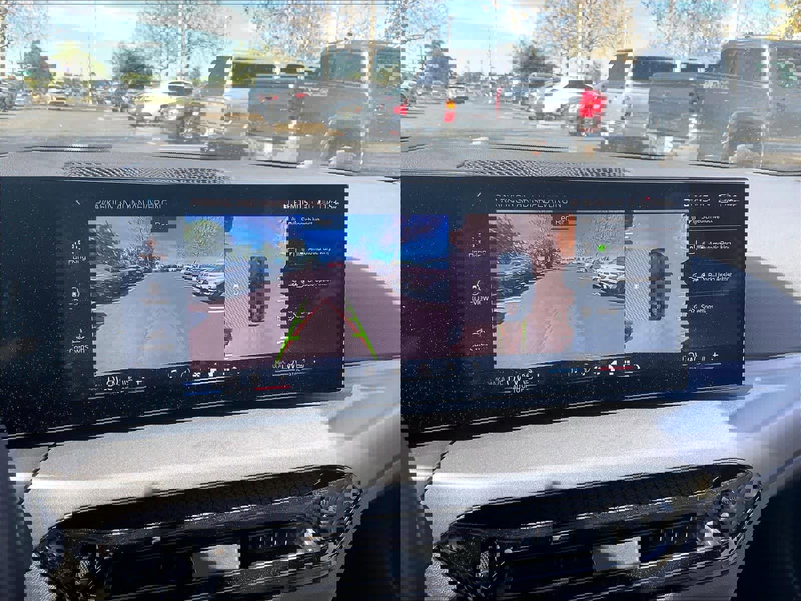 Used 2025 BMW 230i 230i w/ Premium Package image 23