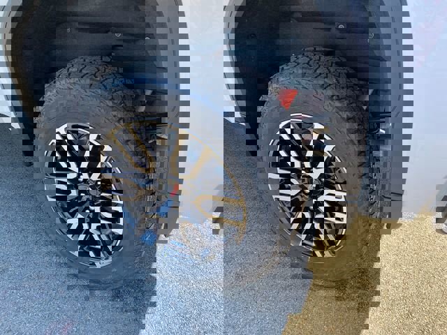 New 2026 GMC Sierra 1500 AT4 w/ AT4 Premium Package image 10