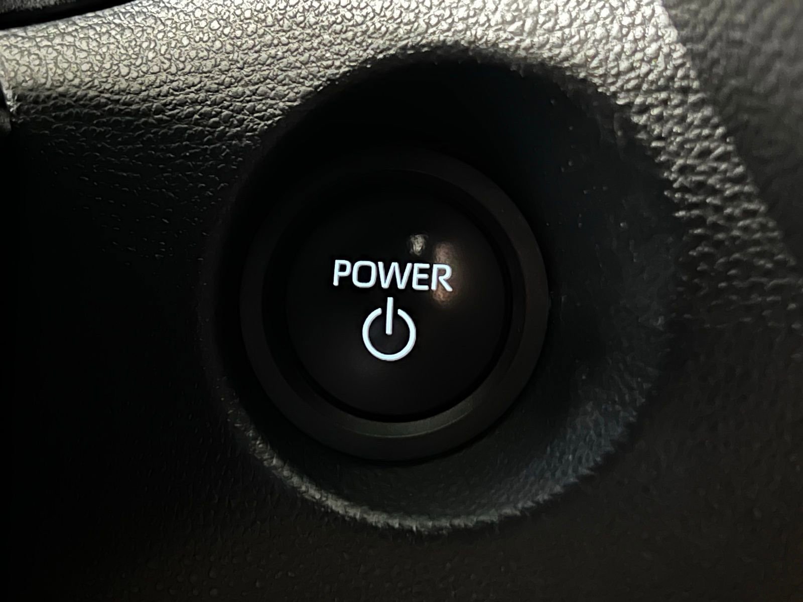 Certified 2024 Toyota Corolla Cross AWD Hybrid image 19