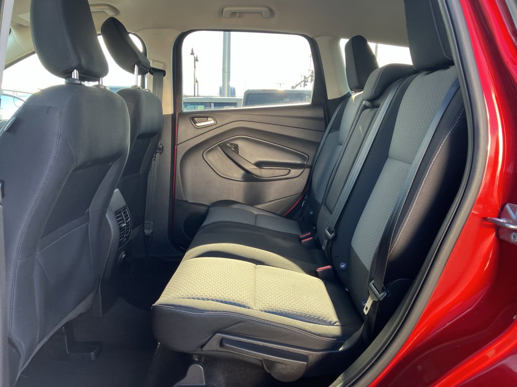 Certified 2019 Ford Escape SE image 29