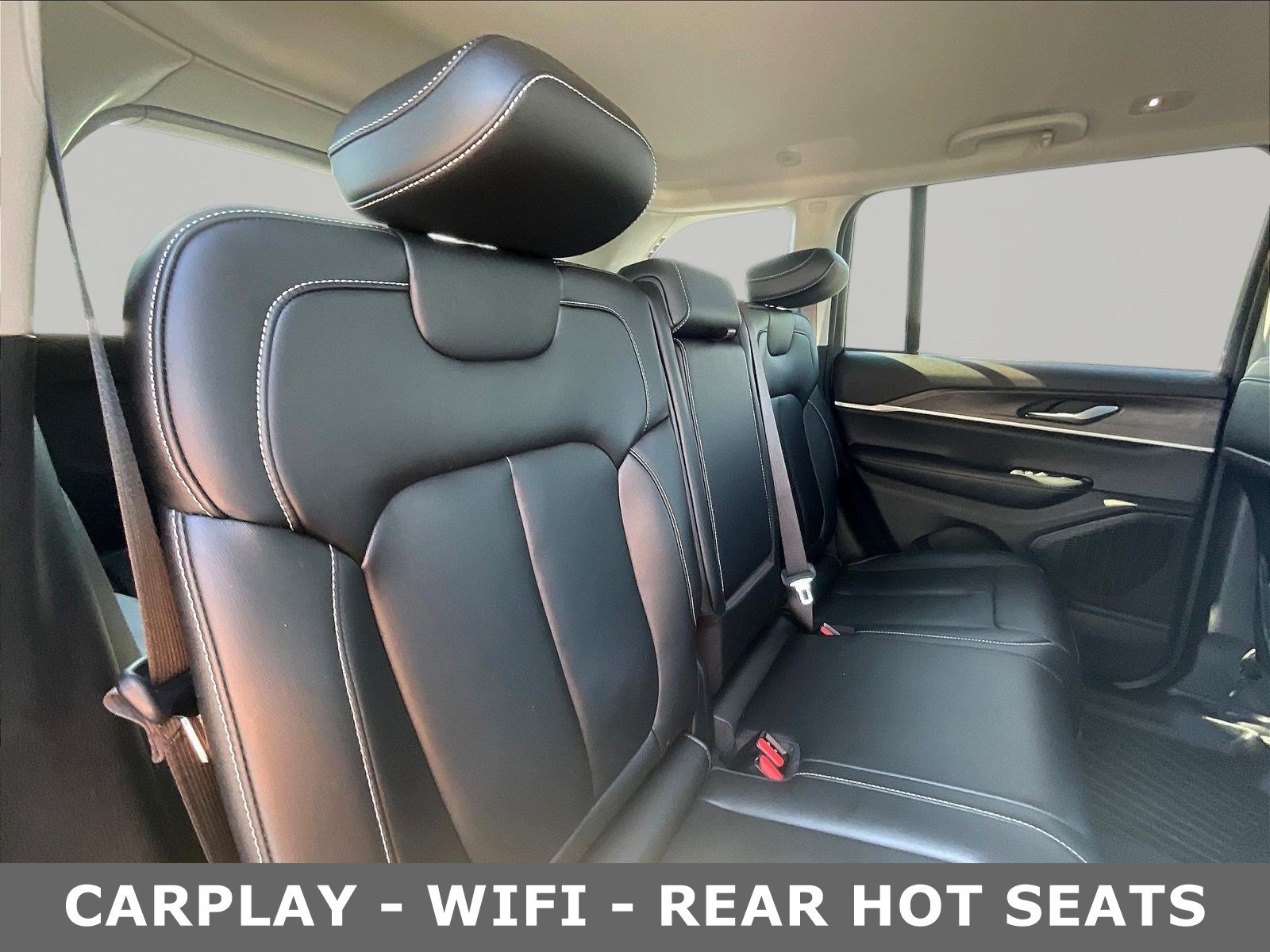 Used 2024 Jeep Grand Cherokee Limited AWD/4WD image 25