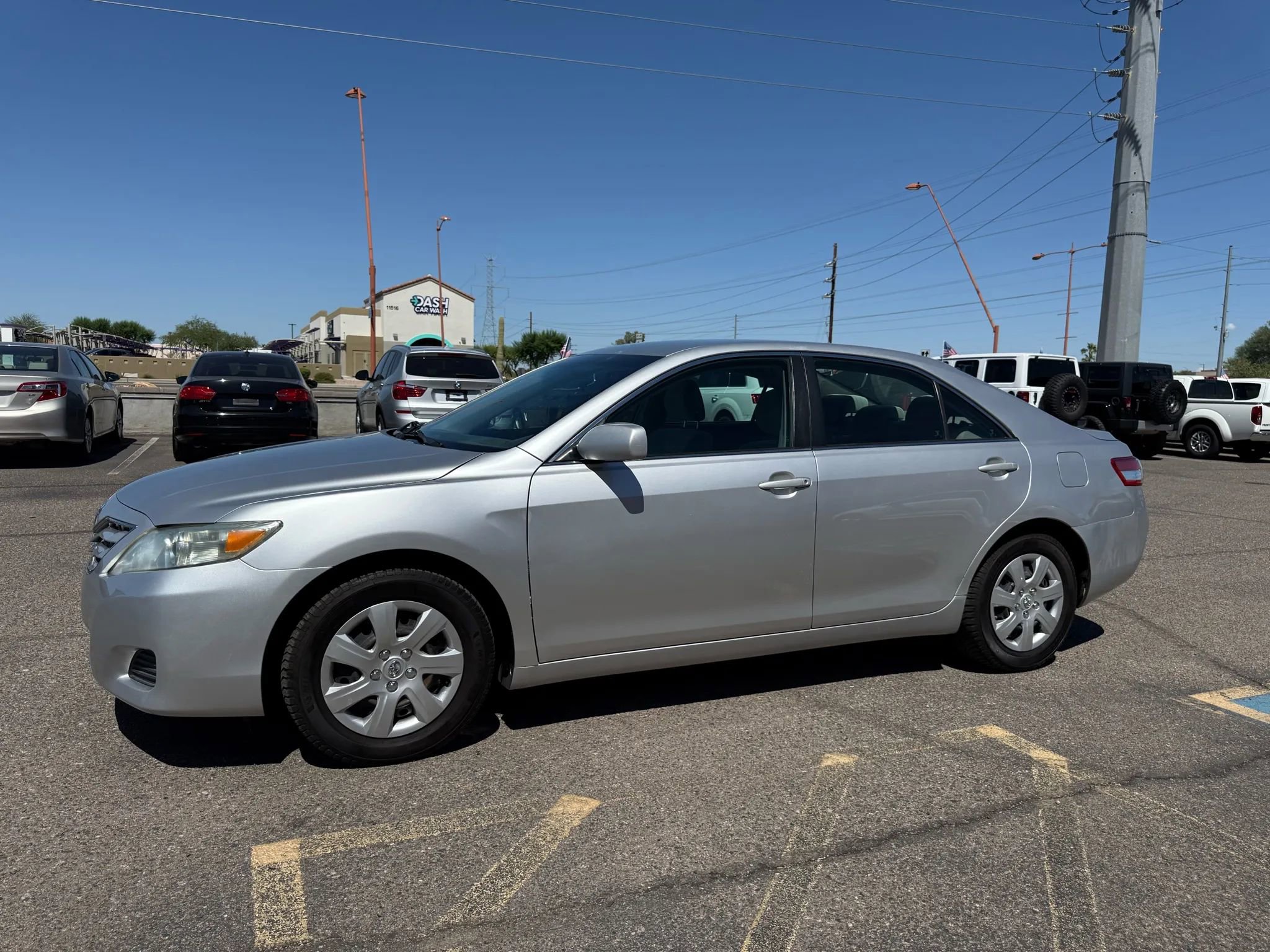 Used 2011 Toyota Camry LE image 5