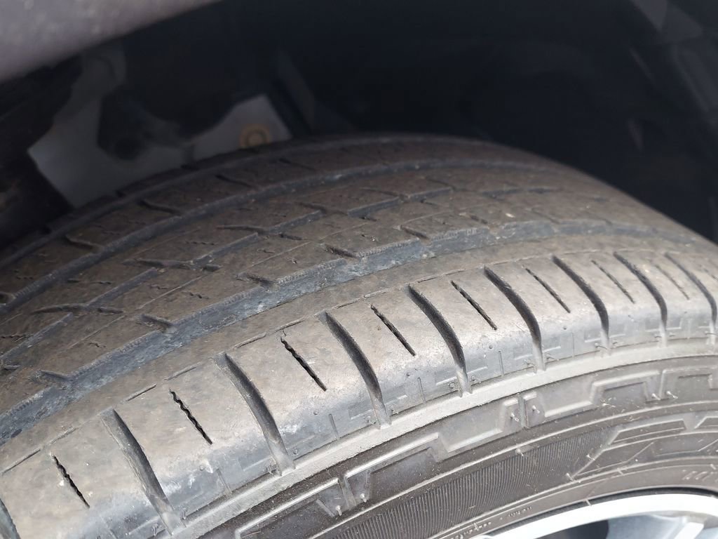 Used 2023 Nissan Rogue SL w/ SL Premium Package image 32