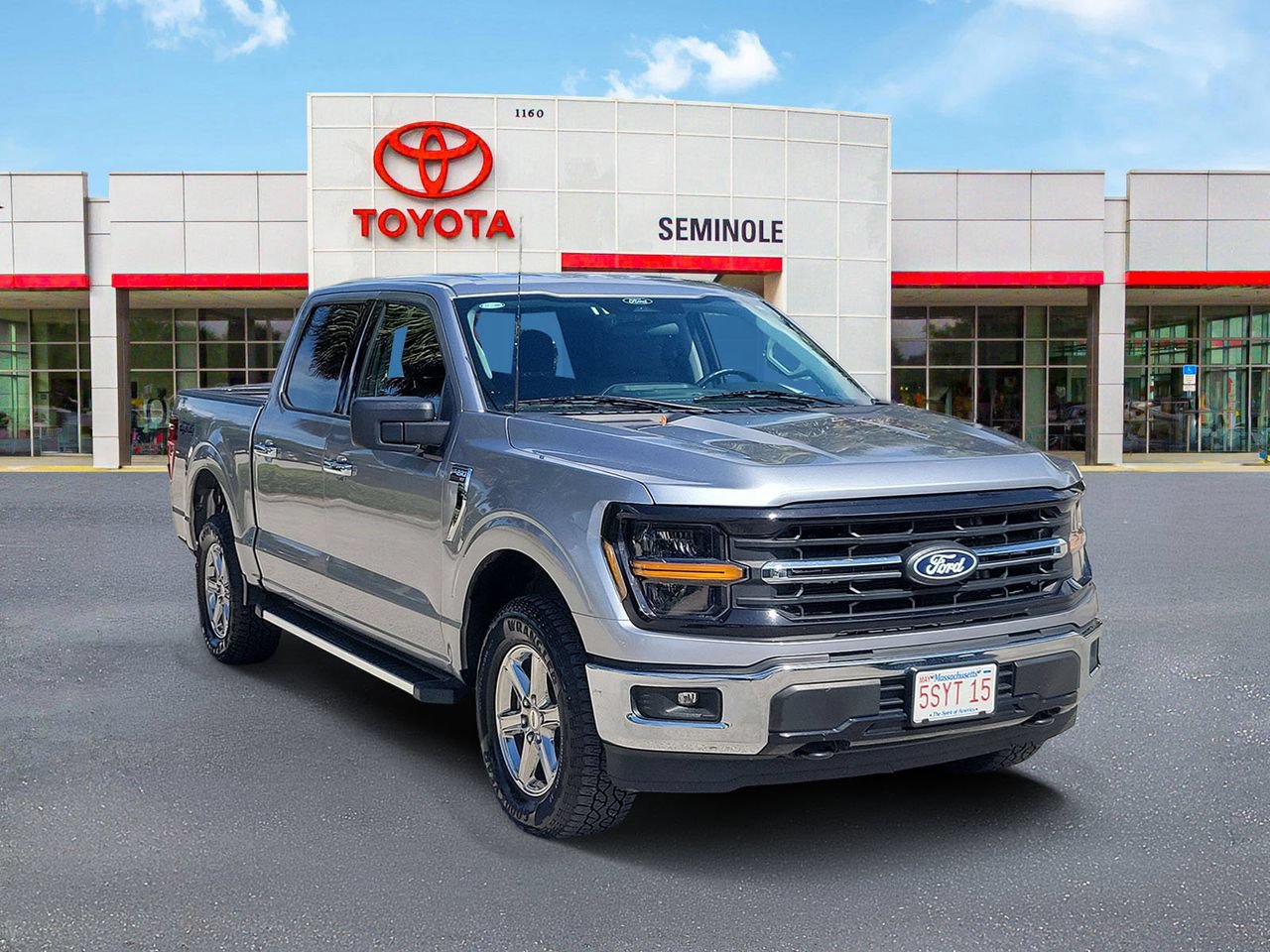 Used 2025 Ford F150 XLT w/ Equipment Group 301A Standard AWD/4WD image 2