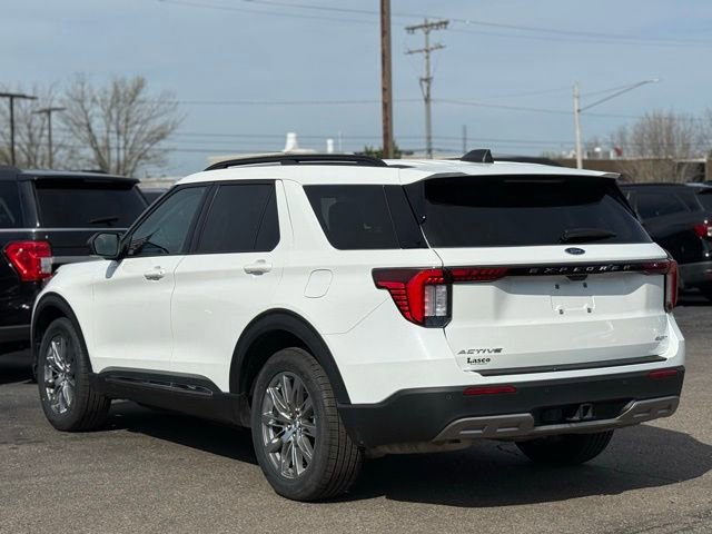 Used 2025 Ford Explorer Active w/ Active Comfort Package image 43