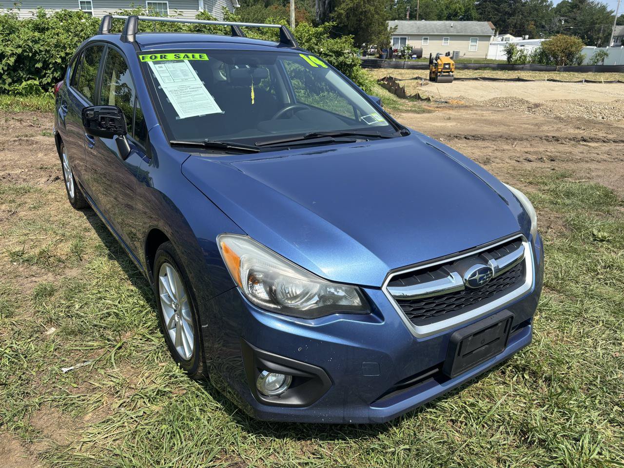 Used 2014 Subaru Impreza 2.0i Premium w/ All-Weather Package w/CVT AWD/4WD image 3