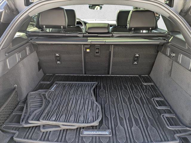 Certified 2026 Land Rover Range Rover Velar Dynamic SE image 6