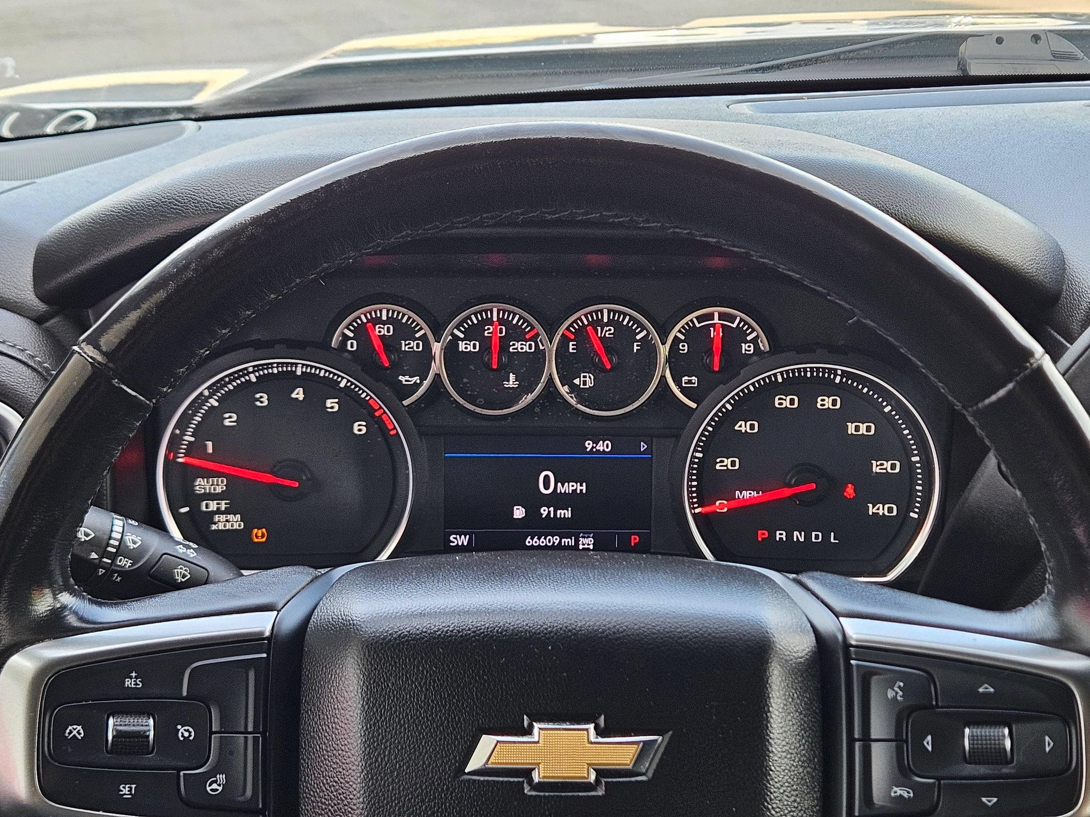 Used 2020 Chevrolet Silverado 1500 LT AWD/4WD image 16