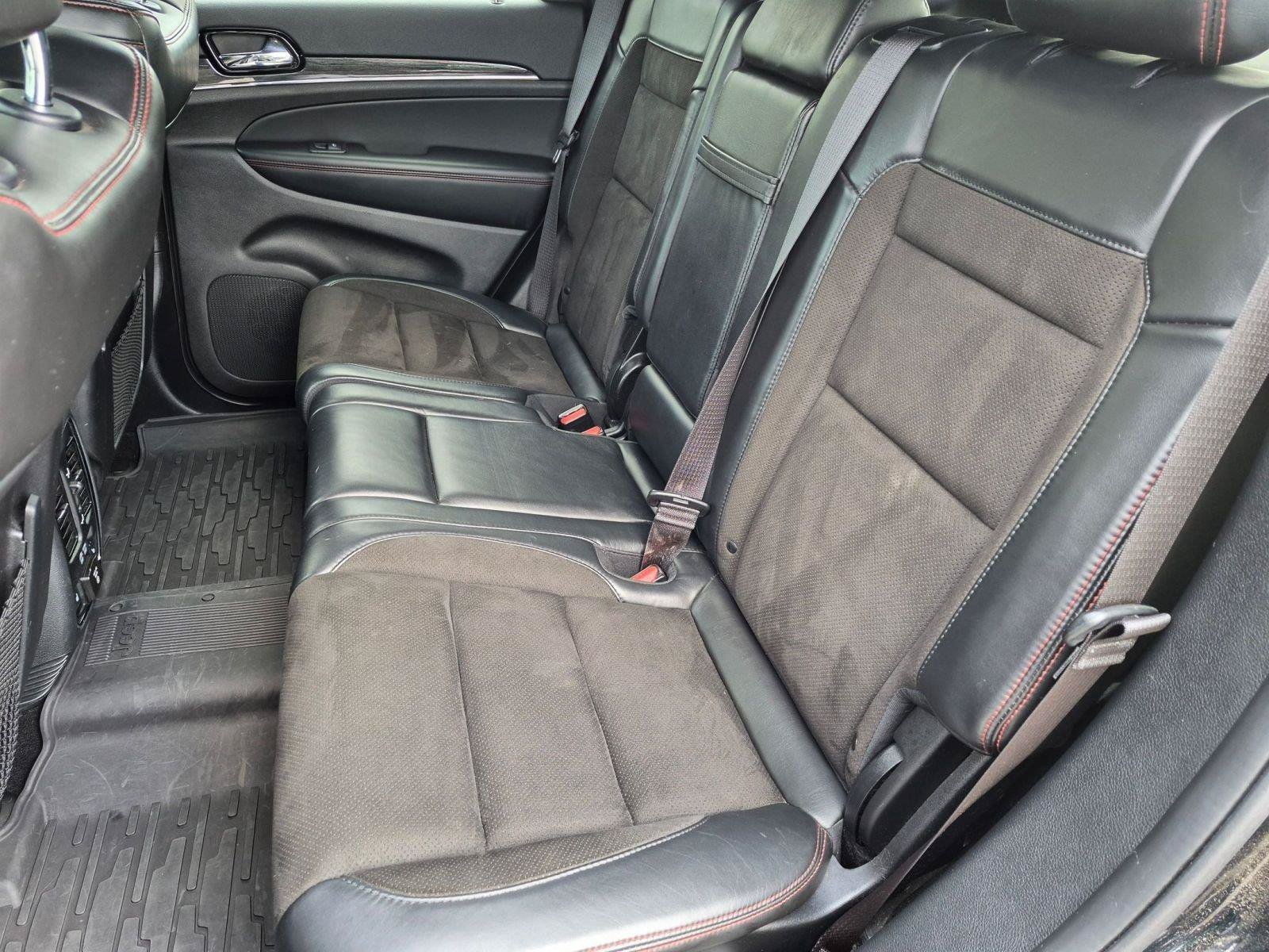 Used 2020 Jeep Grand Cherokee Trailhawk AWD/4WD image 15