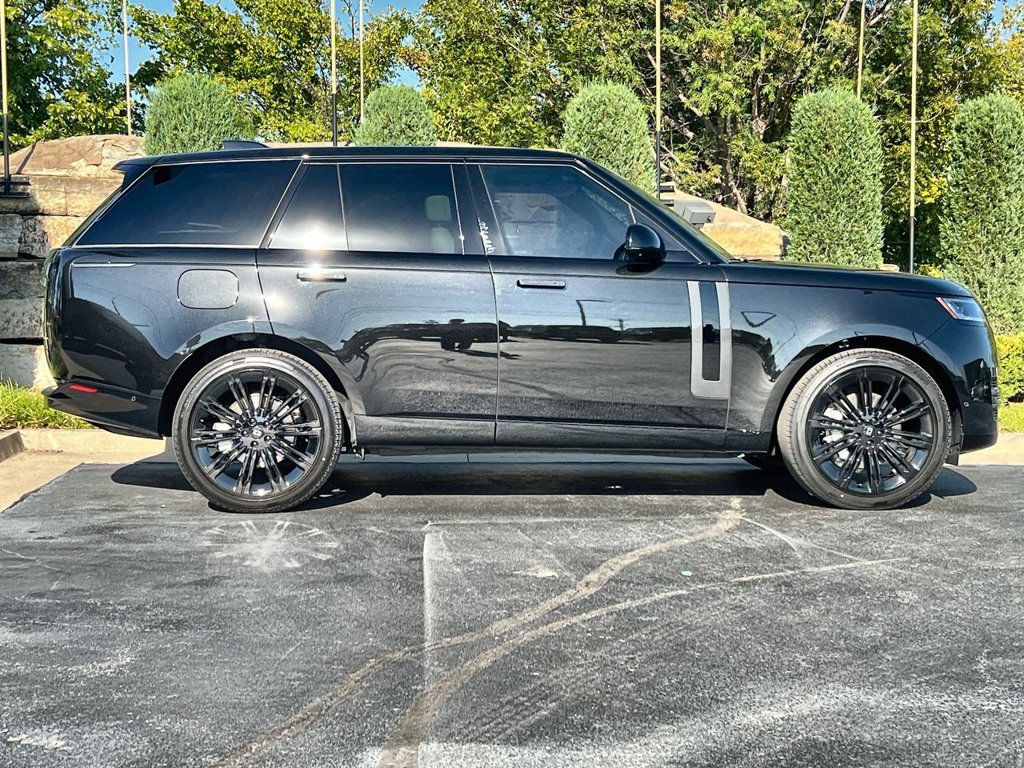 New 2027 Land Rover Range Rover SE AWD/4WD image 6