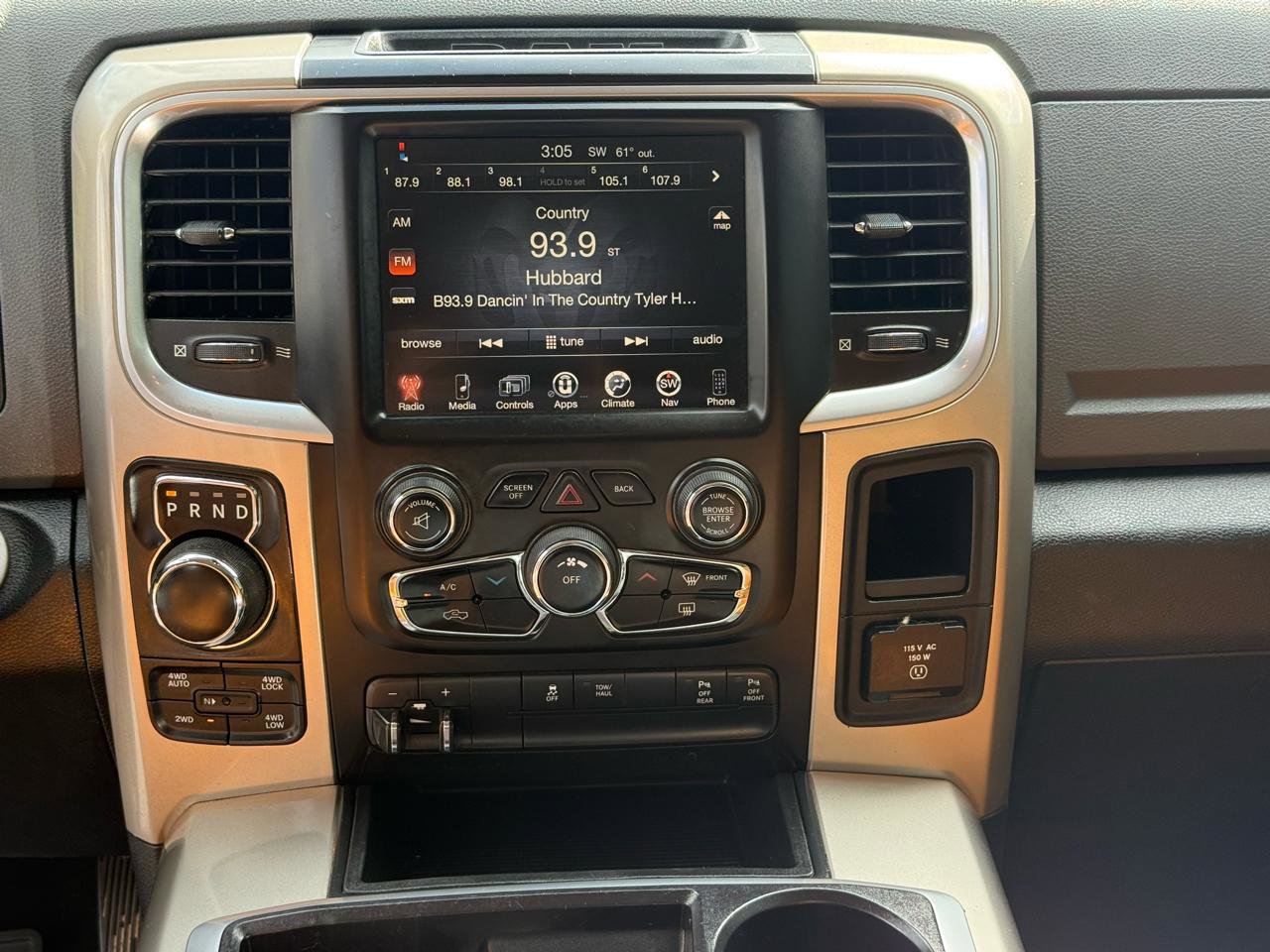 Used 2015 RAM 1500 Lone Star image 15