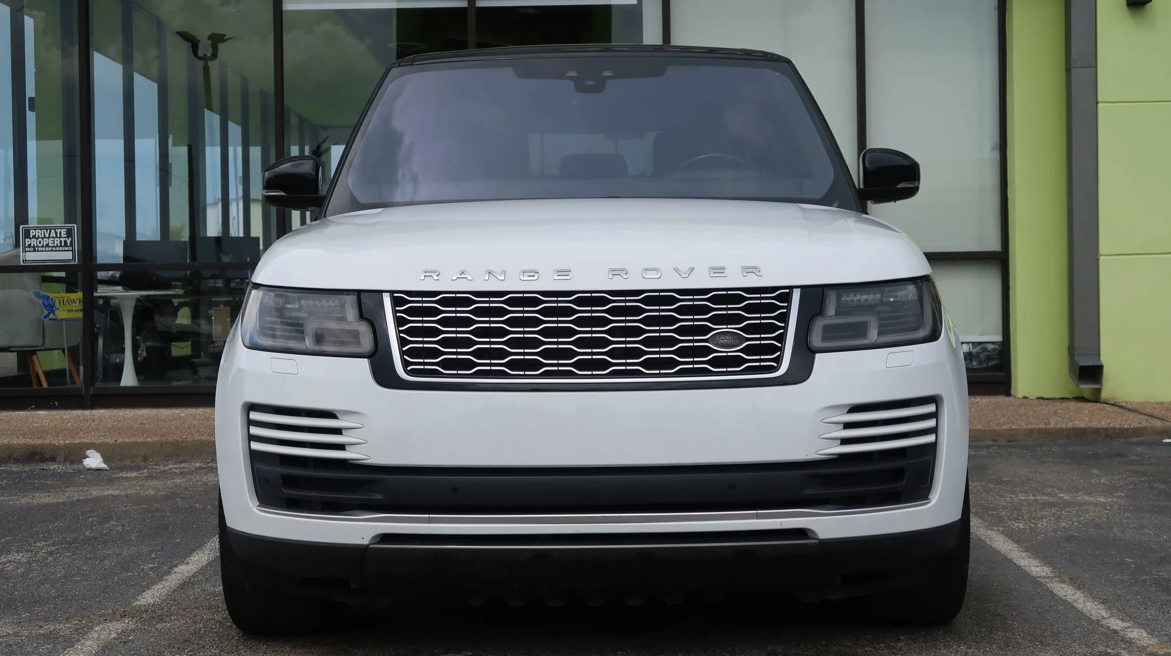 Used 2018 Land Rover Range Rover Long Wheelbase Supercharged AWD/4WD image 2