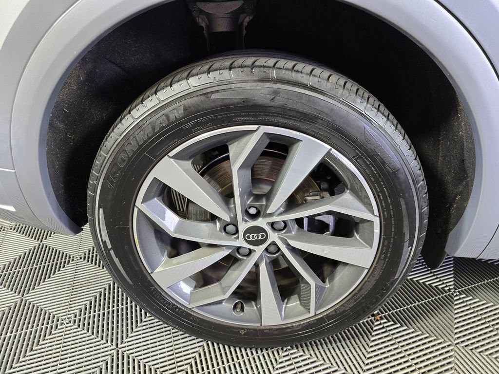 Used 2023 Audi Q5 2.0T Premium Plus AWD/4WD image 9