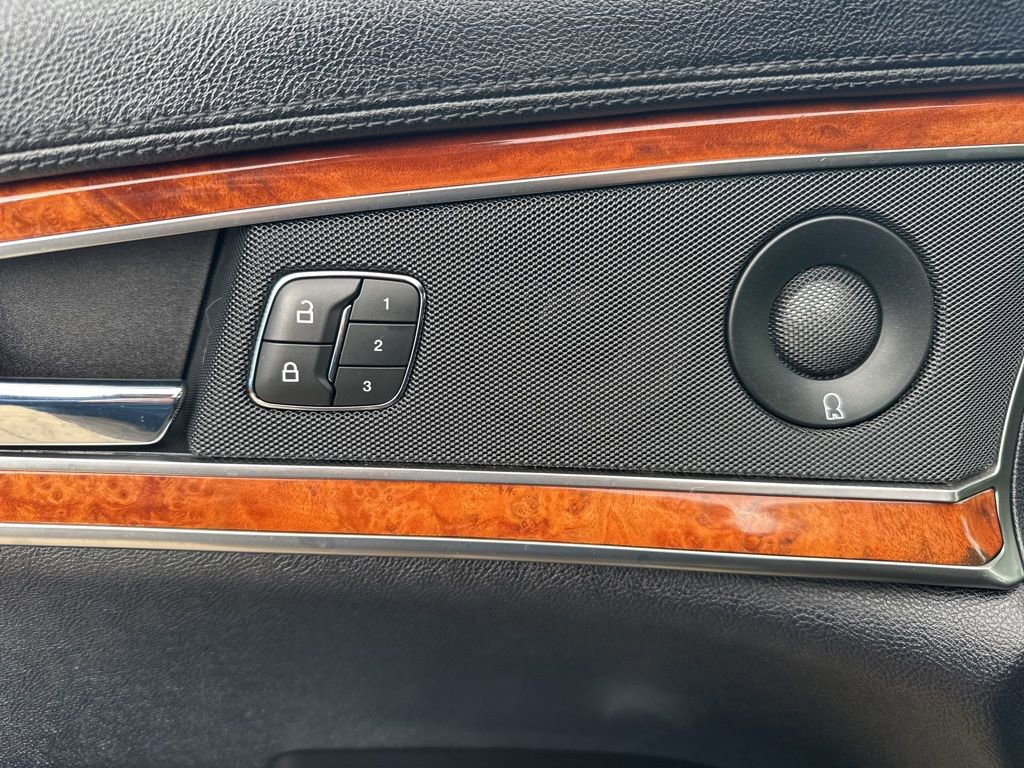 Used 2019 Lincoln Nautilus Select image 16