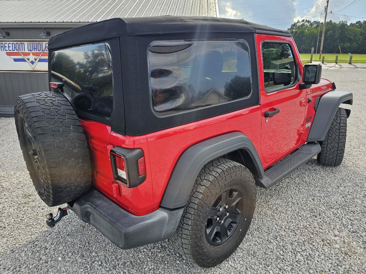 Used 2019 Jeep Wrangler Sport AWD/4WD image 11