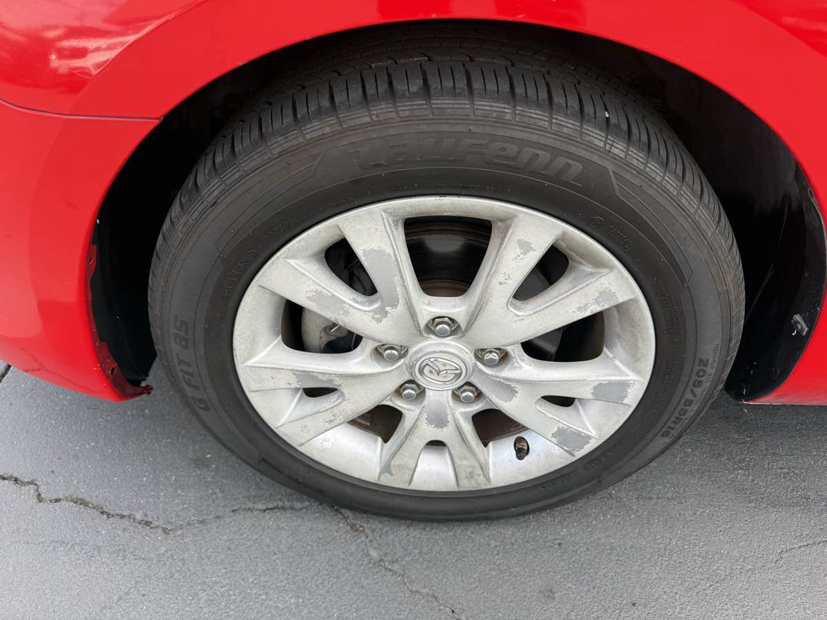 Used 2008 MAZDA MAZDA3 i Touring FWD image 11
